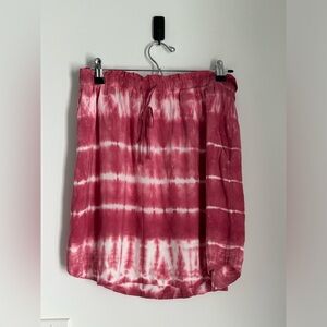 Cloth & Stone Dolphin Hem Tie Dye Pink Mini Skirt Artsy Women’s size Medium